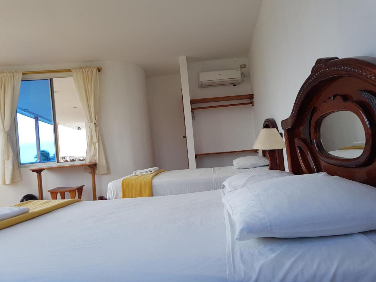 Gloria - Galapagos Inn Puerto Ayora  Dış mekan fotoğraf